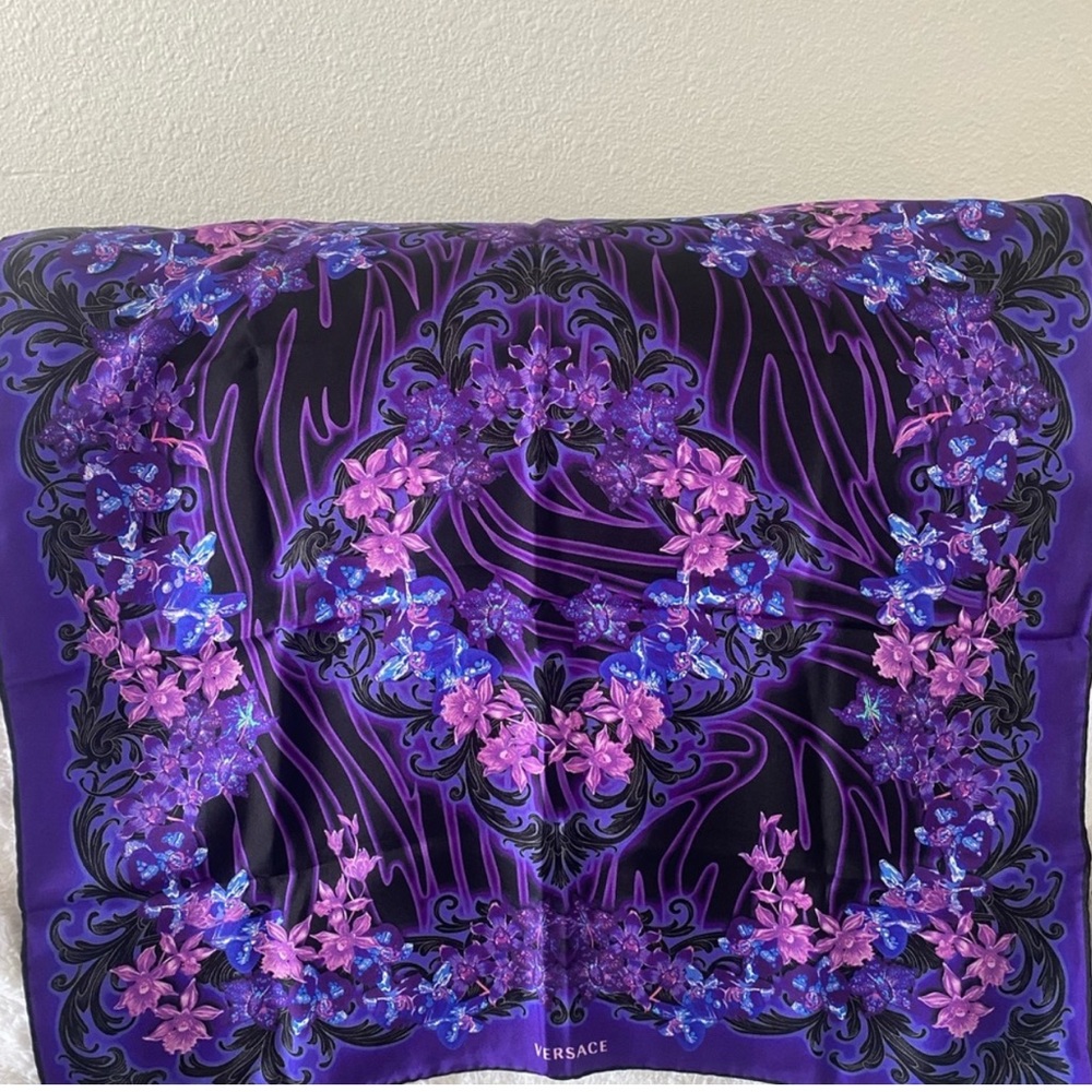 NWT Versace Silk Scarf